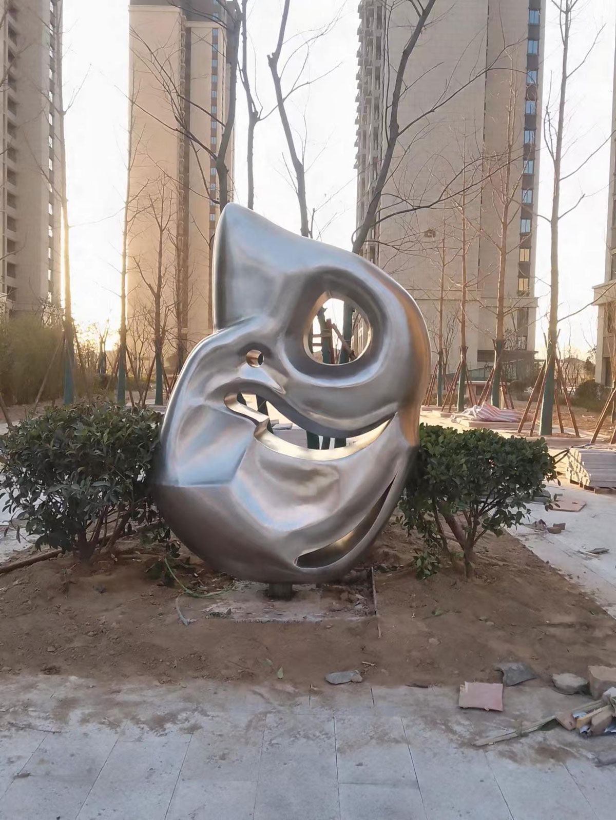 南京不锈钢雕塑厂