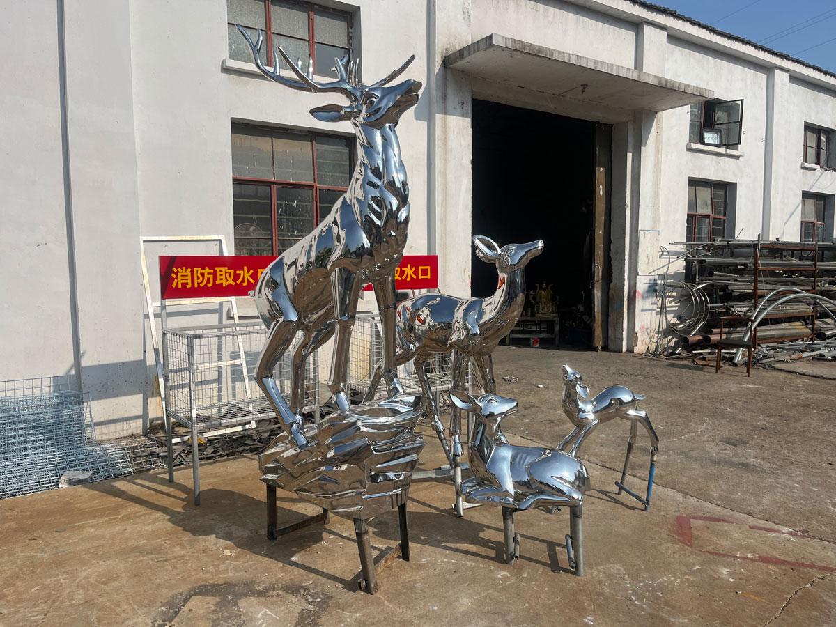 南京不锈钢雕塑厂